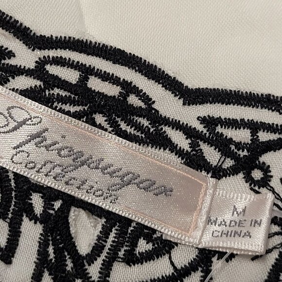 𝅺WHITE Cotton Short Sleeve Black Lace Blouse Various Sizes M L XL- NWT - Picture 6 of 12